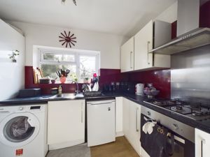 Kitchen- click for photo gallery